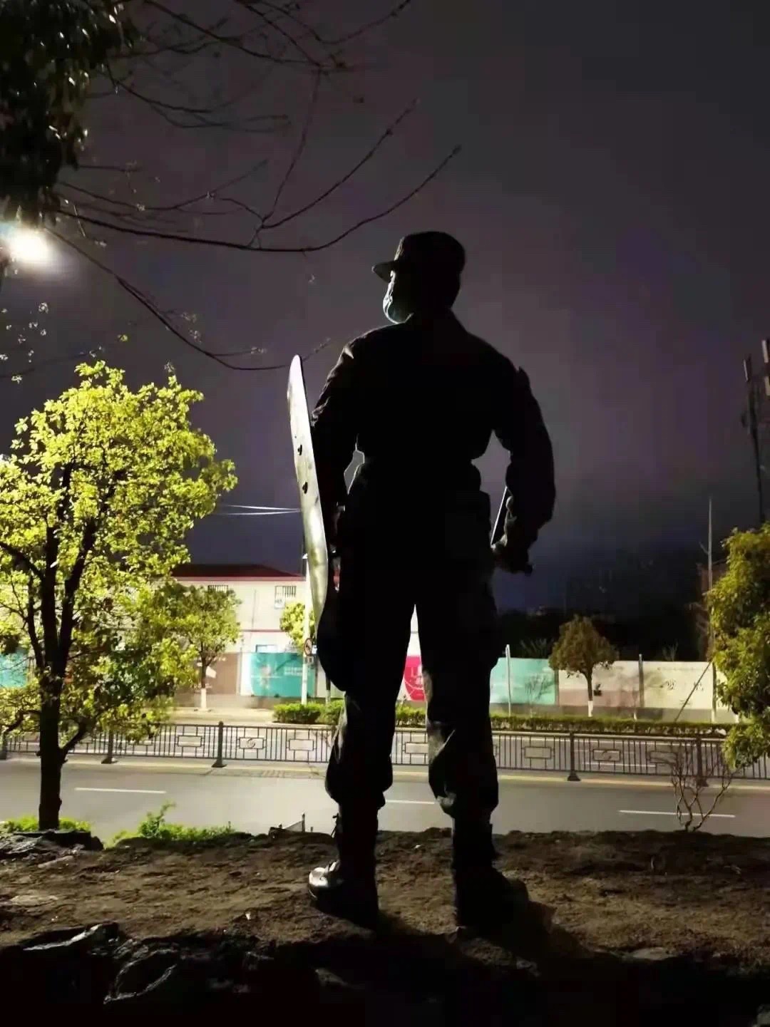 beat365正版唯一入口必一：以铁人铁军的铁血作风筑就疫情防控铜墙铁壁
