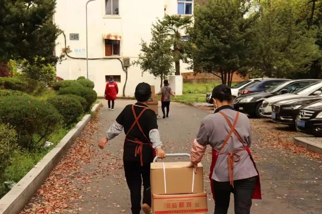 beat365正版唯一入口必一：以铁人铁军的铁血作风筑就疫情防控铜墙铁壁